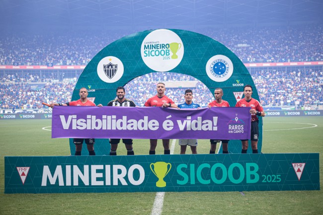 Federação Mineira inicia leilão solidário com itens de jogadores do clássico Cruzeiro x Atlético